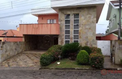 Casa em condomínio com 4 dormitórios sendo 2 suítes condomínio coleginho - jacareí