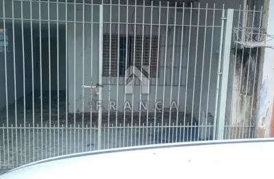 Casa com 3 quartos à venda no Jardim Santa Maria, Jacareí 