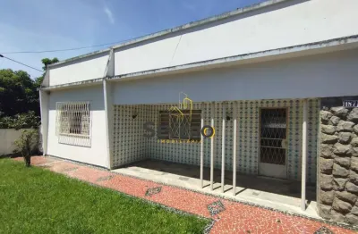 Casa com 3 quartos à venda na Estrada do Bichinho, 187, Pacheco, São Gonçalo