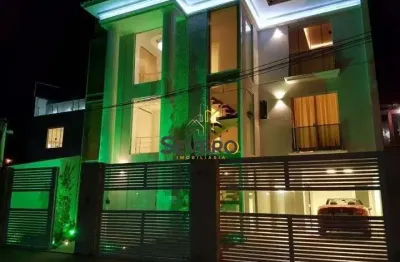 Casa com 4 quartos à venda na Rua Edma Rodrigues Valadão, 525, Camboinhas, Niterói