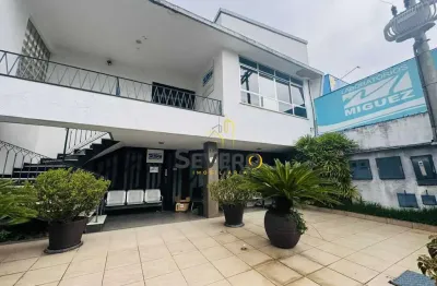 Casa com 5 quartos à venda na Travessa Jorge Soares, 135, Centro, São Gonçalo