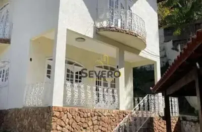 Casa com 3 quartos à venda na Rua Alonso de Faria, 967, Centro, São Gonçalo