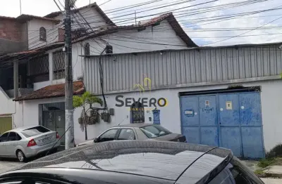 Casa com 6 quartos à venda na Rua Santa Paula, Tribobó, São Gonçalo