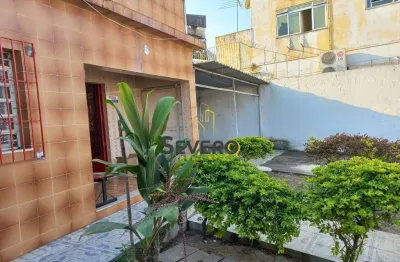 Casa com 3 quartos à venda na Rua João Cesarino, 170, Alcântara, São Gonçalo