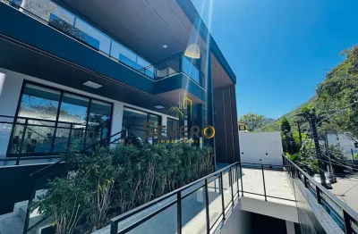 Casa com 5 quartos à venda na Rua das Hortências, 661, Itacoatiara, Niterói