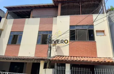 Casa com 3 quartos à venda na Rua Tiaga Fiori, Rocha, São Gonçalo