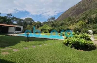 Casa com 5 quartos à venda na alameda joão martins freire, araras, petrópolis, 5000 m2 por r$ 2.200.000