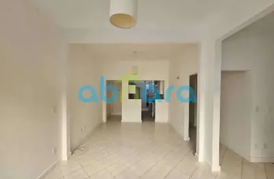 Apartamento com 2 quartos à venda na rua rainha guilhermina, leblon, rio de janeiro, 70 m2 por r$ 1.300.000