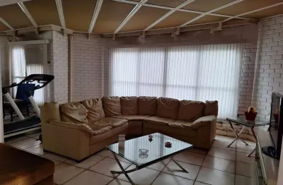 Apartamento duplex  200m², 3 dormitórios, 1 suíte e 3 vagas no brooklin