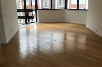 Apartamento com 3 quartos para alugar na Vila Uberabinha, São Paulo 