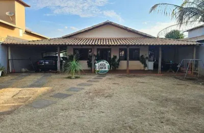 Casa com 3 quartos à venda na Rua Carlos Dias Ribeiro, 380, Várzea, Lagoa Santa