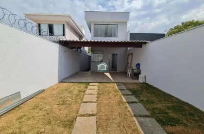 Casa com 3 quartos à venda na Rua Sol, 374, Solarium, Lagoa Santa