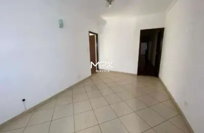 Casa com 3 quartos para alugar na vila rezende, piracicaba  por r$ 2.450