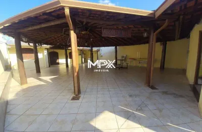 Casa à venda em Piracicaba, Jardim Petrópolis, com 1 quarto, com 175.35 m²