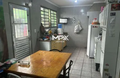 Casa à venda em Piracicaba, Jardim Ipanema, com 3 quartos, com 137 m²