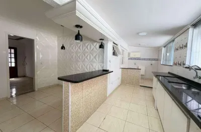 Casa à venda em Piracicaba, Jardim Itapuã, com 4 quartos, com 213.9 m²