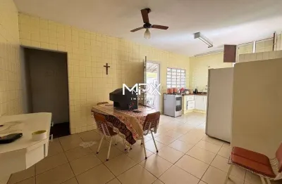Casa à venda em Piracicaba, Vila Rezende, com 3 quartos, com 150.01 m²