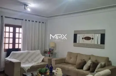 Casa à venda em Piracicaba, Castelinho, com 3 quartos, com 234 m²