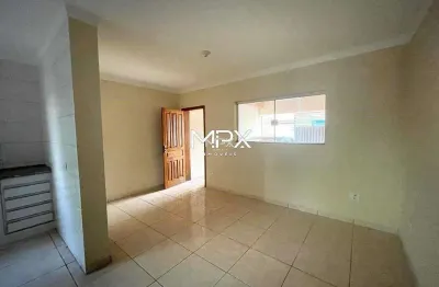 Casa à venda em Piracicaba, Jardim Sol Nascente, com 2 quartos, com 100 m²