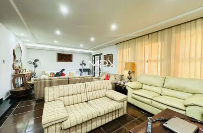 Casa à venda em Piracicaba, Cidade Jardim, com 3 quartos, com 316.9 m²
