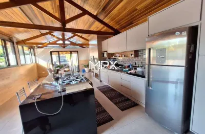 Casa à venda em piracicaba, santa rita, com 3 suítes, com 300 m²