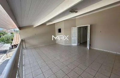 Casa à venda em Piracicaba, Jardim Caxambu, com 3 quartos, com 170 m²