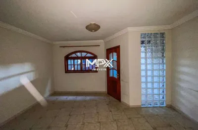 Casa à venda em Piracicaba, Vila Rezende, com 3 quartos, com 200 m²