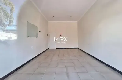 Sala comercial para alugar na Vila Rezende, Piracicaba 