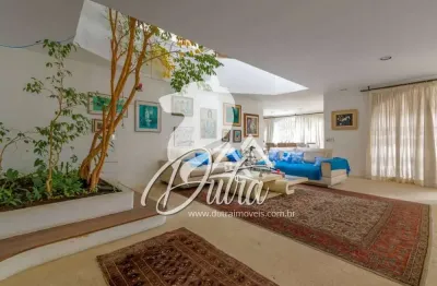 Casa com 4 quartos à venda na Rua das Malvas, Cidade Jardim, São Paulo