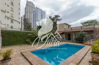 Casa com 4 quartos à venda na Rua Edson, Campo Belo, São Paulo