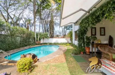 Padrão alto de pinheiros 421m² 04 dormitórios 04 suítes 4 vagas