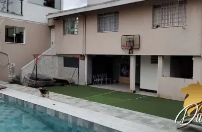 Casa com 6 quartos à venda na Rua Sassaki, Cidade Ademar, São Paulo