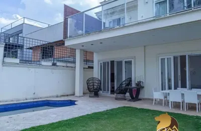 Padrão jardim paulista 539m² 04 dormitórios 04 suítes 3 vagas