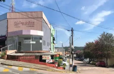 Salão comercial para locação no centro de campo limpo paulista-sp: 1 sala, 2 banheiros, 110m² de área.