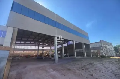 Aluguel de galpão industrial de alto padrão no centro de jarinu-sp: 1 sala, 3 banheiros, 2 vagas e 667,68m² de área.