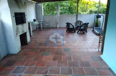 Casa com 2 quartos à venda na rua soldado josé da silva, 324, agronomia, porto alegre, 112 m2 por r$ 275.000