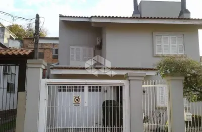 Casa com 3 quartos à venda na rua mathilde zatar, 261, nonoai, porto alegre, 290 m2 por r$ 1.500.000