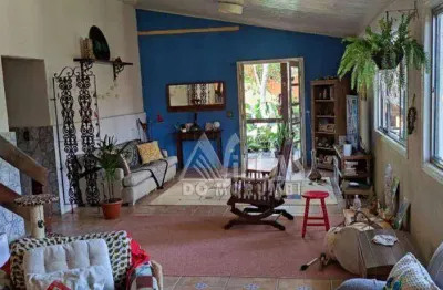 Casa com 3 dormitórios à venda, 310 m² por r$ 950.000,00 - chácaras bosque do embu - embu das artes/sp