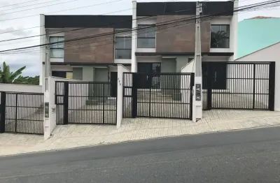 Sobrado geminado com lindíssima fachada moderna à venda localizado no bairro floresta