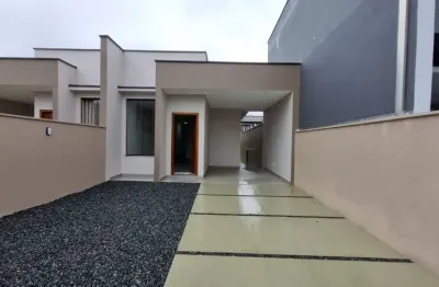 Geminado térreo ótimo acabamento com 3 dormitórios sendo 1 suíte no bairro fatima!