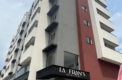 Lindo apartamento para locação no bairro bom retiro!  endereço:  r. ten. antônio joão, 966 - bom retiro