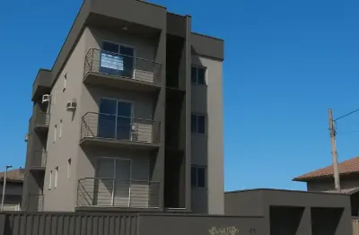 Apartamento 3 quartos sacada com churrasqueira localizado no bairro floresta