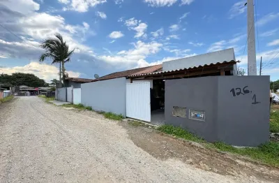3 Casas Ótimas para Investimento localizado no bairro Jardim Paraiso!