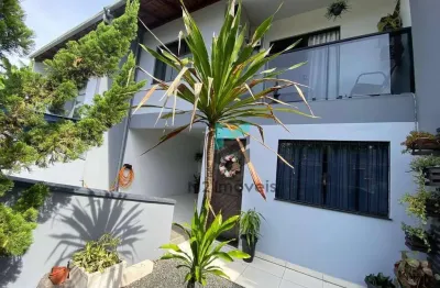 Casa com 3 quartos à venda no Velha, Blumenau 