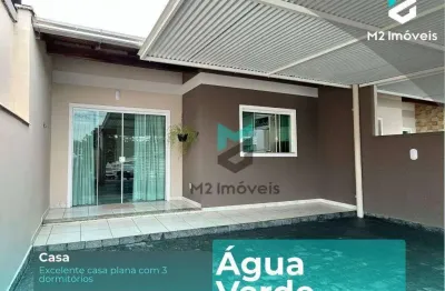 Excelente casa térrea, com 98m² de área privativa + 02 vagas de garagem.