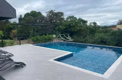 Casa com 2 quartos para alugar na Rua Carime Buissa, Vila Pilar, Arujá