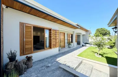 Casa com 3 quartos à venda na rua bias peixoto, 252, abraão, florianópolis por r$ 2.400.000