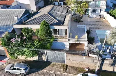Casa com 3 quartos à venda na rua professora emília boos schmidt, 110, bom abrigo, florianópolis por r$ 990.000