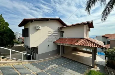 Casa com 3 quartos à venda na rua alberto beck, 2099, itaguaçu, florianópolis por r$ 1.549.000