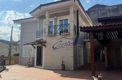Casa com 5 suítes em condomínio fechado na granja viana